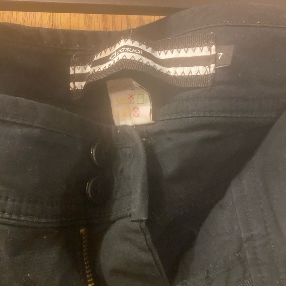 Dynamite Capri - Picture 3 of 3